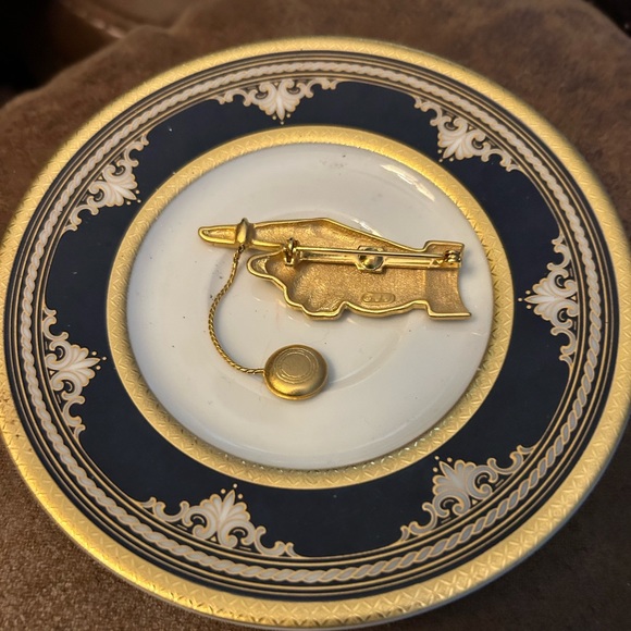 Vintage JJ Gold Hand with Pocket-watch Brooch - Picture 3 of 6